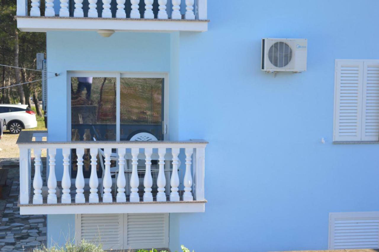 Apartments Charlie Krk Town Exterior foto