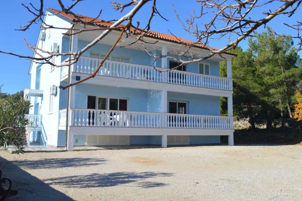 Apartments Charlie Krk Town Exterior foto